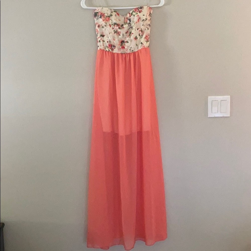 Never Worn Floral Maxi Dress